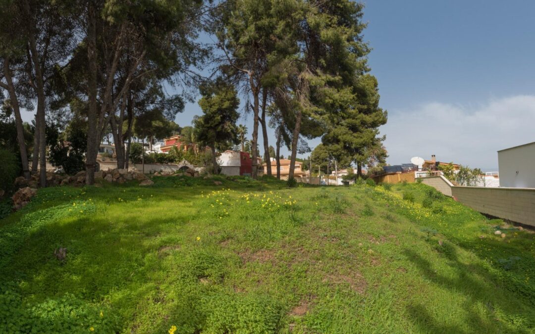 El Pinar Terreno para tu nueva vivienda Torremolinos